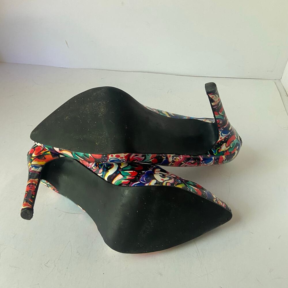 Just Fab Heels Kristal Graffiti Print Stiletto Pumps Pointed Toe Size 8 GUC Read - Picture 7 of 13